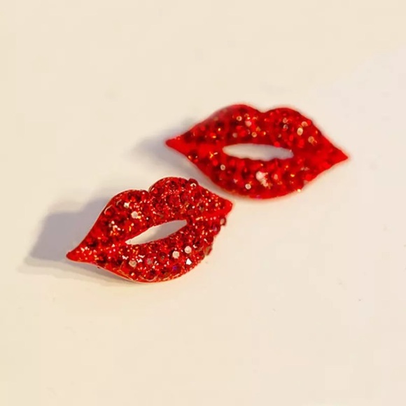 “Classic Babe” Lipstick Rhinestone Stud Earrings - Picture 10 of 10